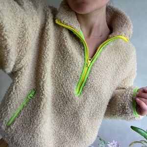 Lou & Grey Sherpa Fleece with Lime Accents - Size M